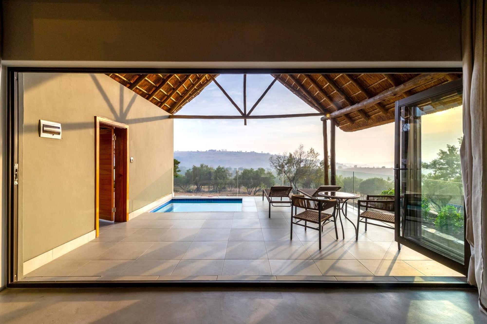 La Joya Lodge Conference Centre And Spa Pelindaba Екстериор снимка