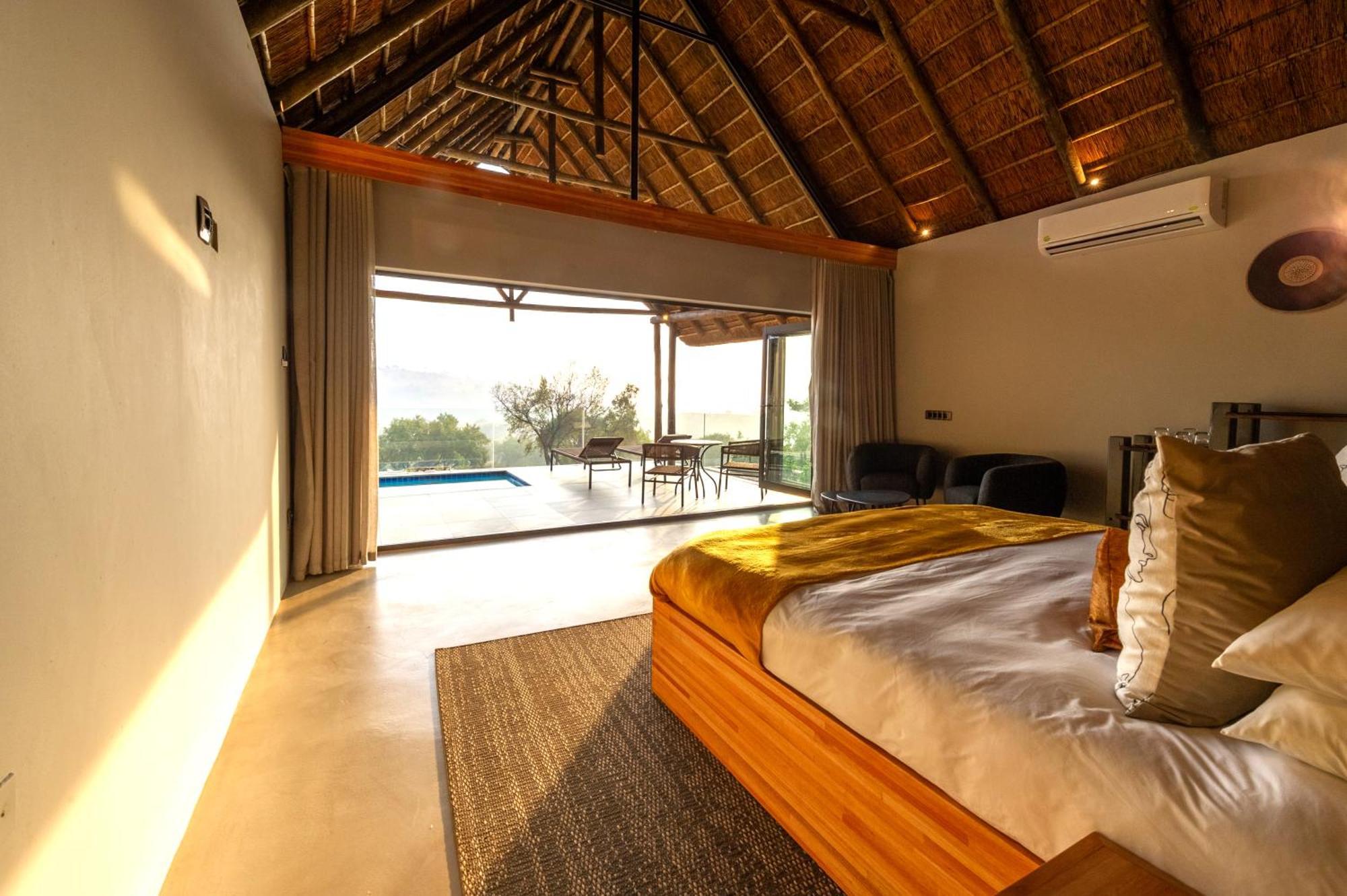 La Joya Lodge Conference Centre And Spa Pelindaba Екстериор снимка